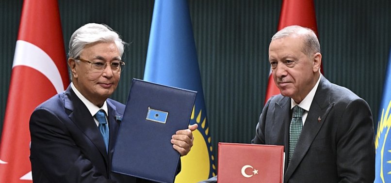 Türkiye, Kazakhstan sign 20 deals...